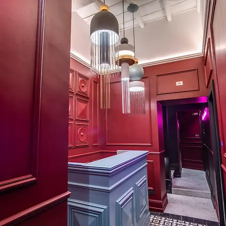 招待所 Palazzetto Trevi 4*