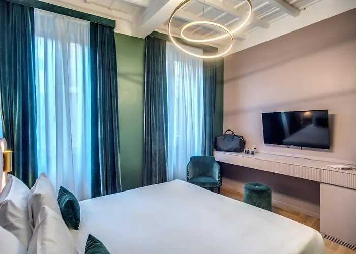 Palazzetto Trevi בית הארחה 4*