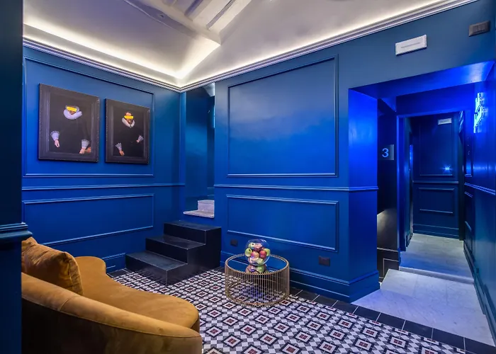 Palazzetto Trevi בית הארחה רומא