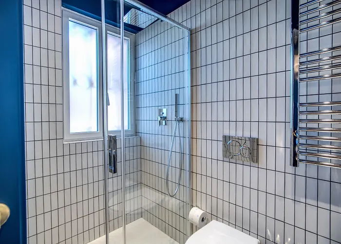 בית הארחה Palazzetto Trevi רומא